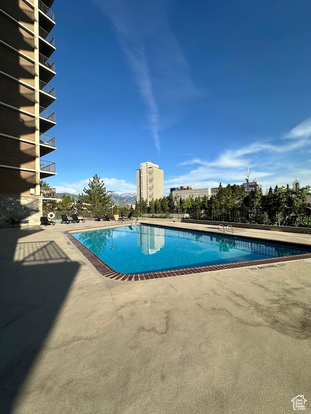 241 N Vine St W Unit 808W, Salt Lake City, UT 84103 - community pool with a patio area