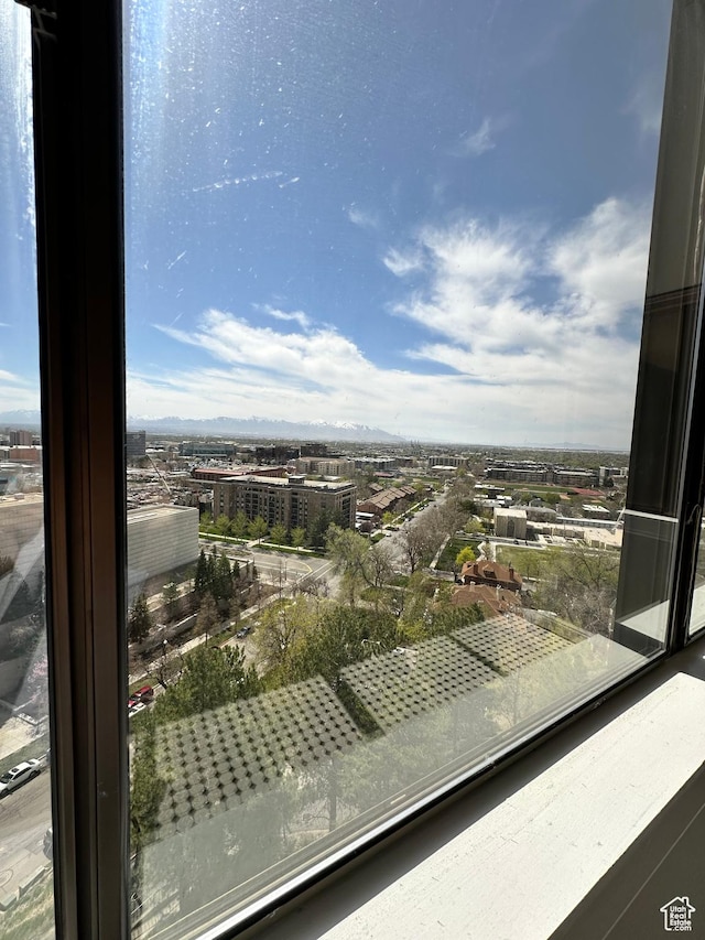 241 N Vine St W Unit 808W, Salt Lake City, UT 84103 - view of balcony