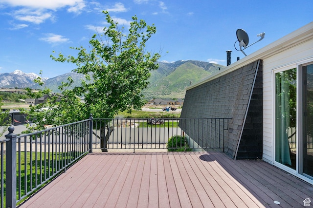 993 E 12600 S, Draper, UT 84020 - wooden terrace with a mountain view