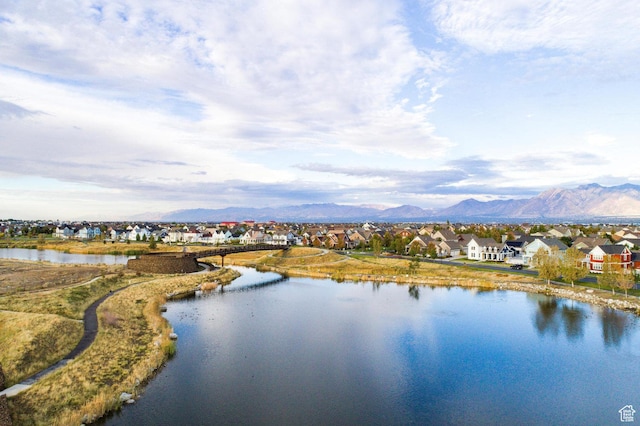 5067 W Beach Comber Way S, South Jordan, UT 84009 - water view featuring nearby suburban area and a mountain backdrop