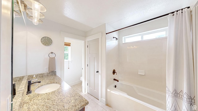 918 S River Ridge Lane, Spanish Fork, UT 84660 - full bath featuring shower / bath combo with shower curtain, toilet, vanity, tile patterned floors, and a chandelier