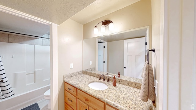 918 S River Ridge Lane, Spanish Fork, UT 84660 - bathroom with vanity, toilet, and shower / bath combination with curtain