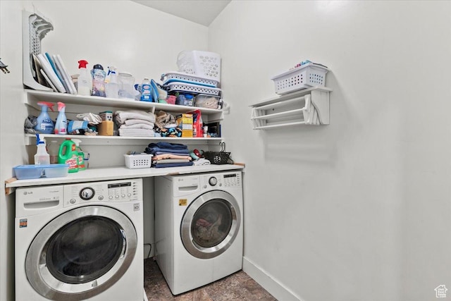 449 Travertine Way, Santaquin, UT 84655 - laundry area featuring independent washer and dryer and baseboards