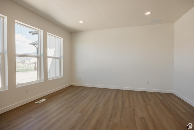 2597 E 360 S Unit 16, Spanish Fork, UT 84660 - unfurnished room with wood finished floors, baseboards, and recessed lighting