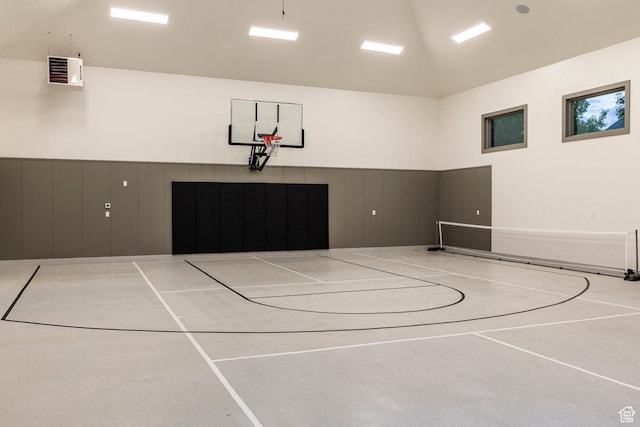 2177 W 9240 S, West Jordan, UT 84088 - view of basketball court featuring basketball hoop