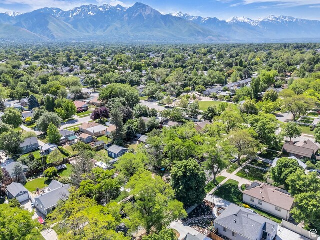 2811 S Filmore St, Salt Lake City, UT 84106 - aerial perspective of suburban area featuring a mountain backdrop