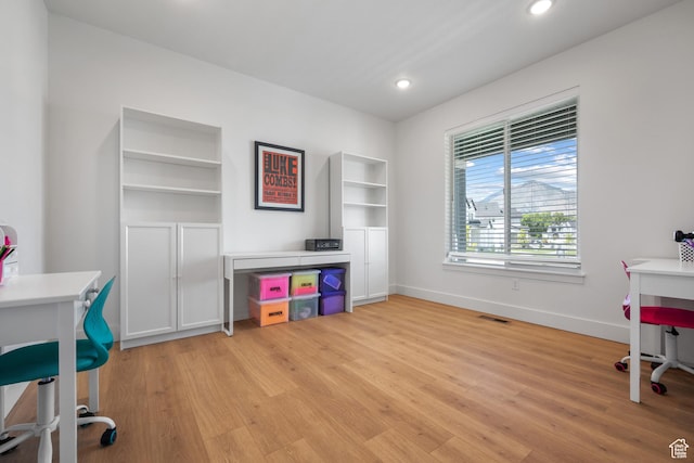 2447 W Santa Fe Dr, Mapleton, UT 84664 - office space with light wood-style flooring, baseboards, and recessed lighting