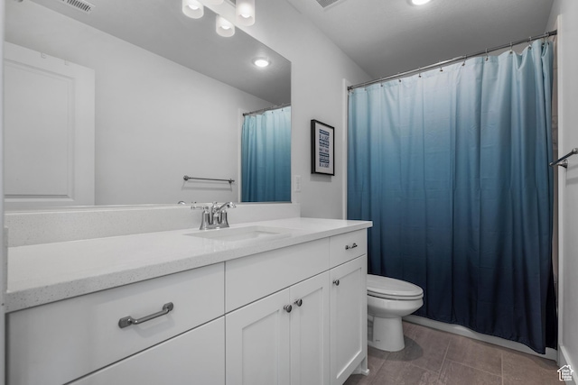 2447 W Santa Fe Dr, Mapleton, UT 84664 - bathroom featuring vanity, toilet, and recessed lighting