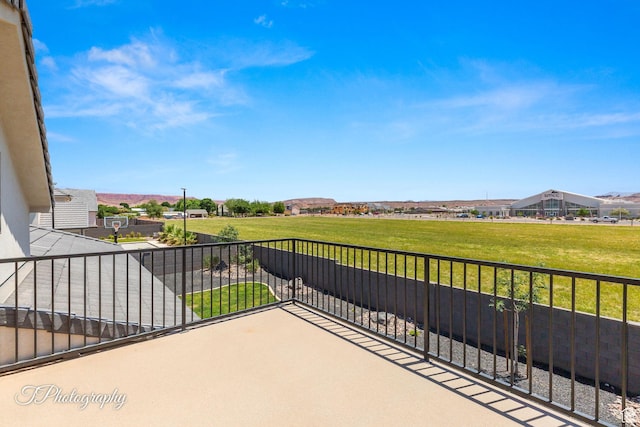 3134 E Blue Heron Dr S, St George, UT 84790 - view of patio featuring a balcony