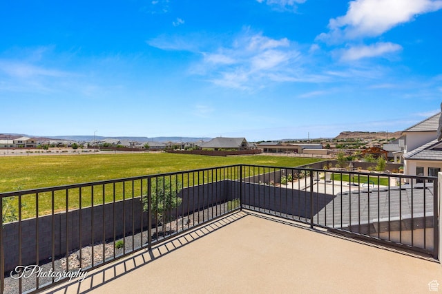 3134 E Blue Heron Dr S, St George, UT 84790 - view of patio with a balcony, a residential view, and a mountain view