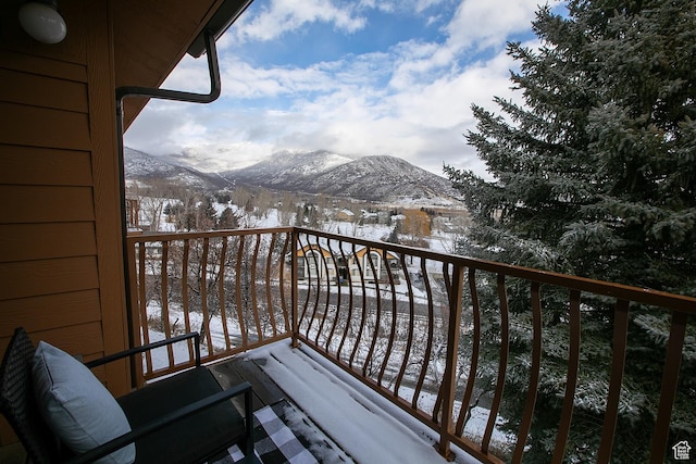 874 W Schneitter Cir Unit 7, Midway, UT 84049 - snow covered back of property with a mountain view