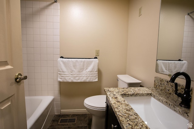 874 W Schneitter Cir Unit 7, Midway, UT 84049 - full bath with toilet, vanity, tile patterned flooring, baseboards, and shower / tub combination