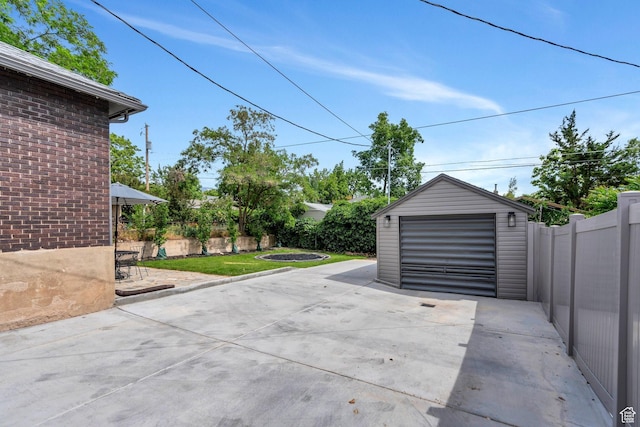 1440 E 1300 S, Salt Lake City, UT 84105 - detached garage featuring concrete driveway