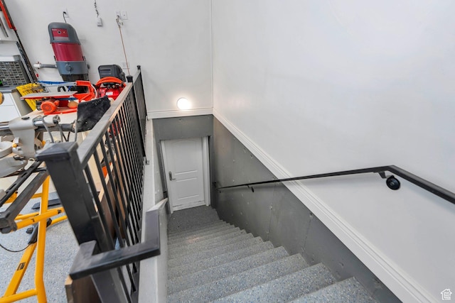 1736 S Range Rd, Saratoga Springs, UT 84045 - view of staircase