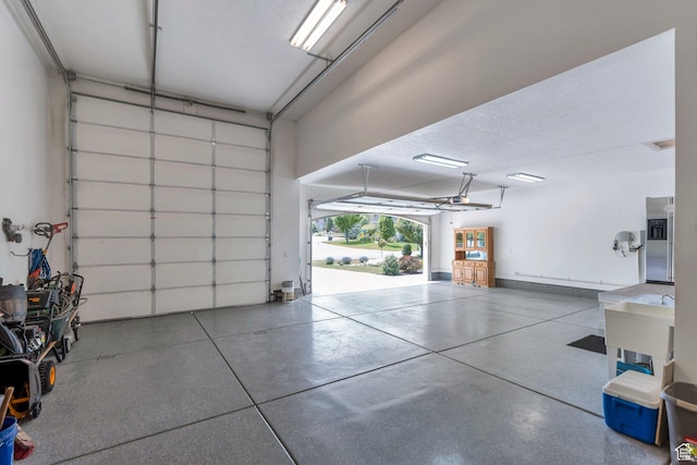 1736 S Range Rd, Saratoga Springs, UT 84045 - view of garage