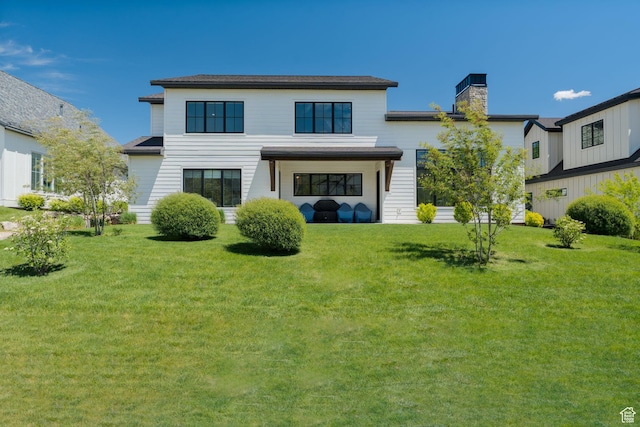 517 N Farm Hill Ln, Midway, UT 84049 - back of property featuring a chimney and a yard