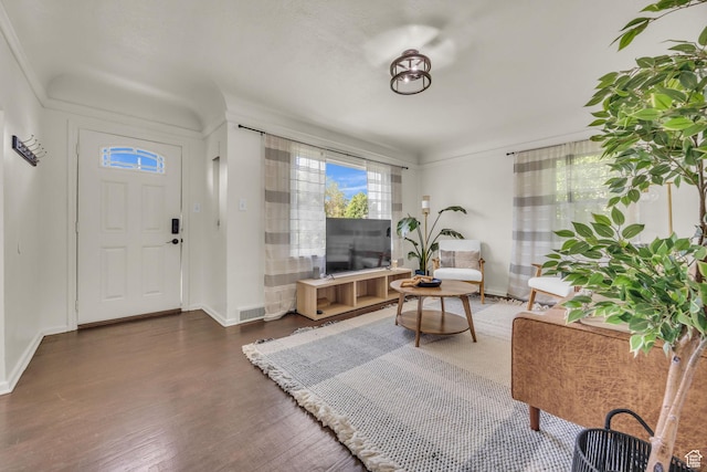 326 E 39th S, South Ogden, UT 84405 - living room featuring wood finished floors and baseboards