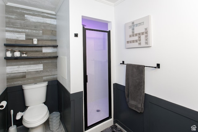1062 Creek View Dr, Fruit Heights, UT 84037 - full bathroom with ornamental molding, a shower stall, toilet, wainscoting, and wood walls