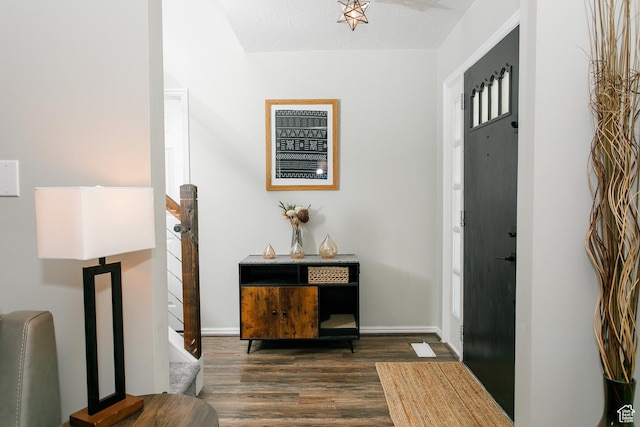 1062 Creek View Dr, Fruit Heights, UT 84037 - foyer featuring dark wood-type flooring and baseboards