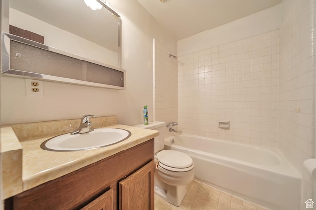 5373 S Clover Meadow Dr W, Murray, UT 84123 - full bath featuring toilet, vanity, and washtub / shower combination
