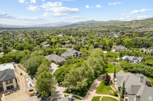 870 E Quail Hollow Cir, Alpine, UT 84004 - aerial perspective of suburban area featuring mountains