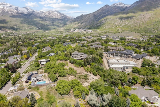 870 E Quail Hollow Cir, Alpine, UT 84004 - aerial view of residential area with mountains