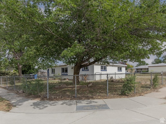 4815 W 4895 S, Kearns, UT 84118 - view of front of house featuring a fenced front yard
