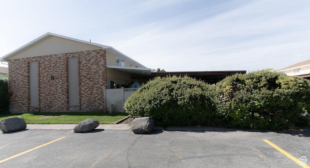 966 Mckinley Ave Unit B, Pocatello, ID 83201 - view of uncovered parking lot
