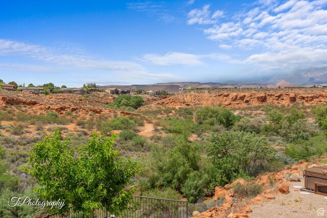 533 N Creek Ridge Cir, Washington, UT 84780 - view of mountain background
