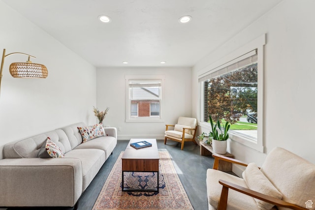 2578 E 2940 S, Salt Lake City, UT 84109 - living room with recessed lighting and baseboards
