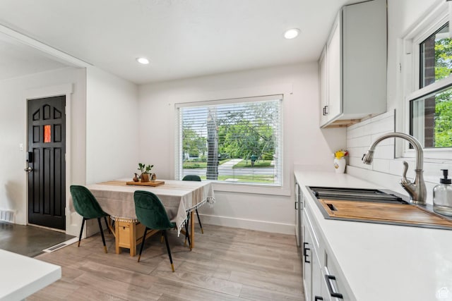 2578 E 2940 S, Salt Lake City, UT 84109 - dining space featuring light wood-style floors, recessed lighting, and baseboards