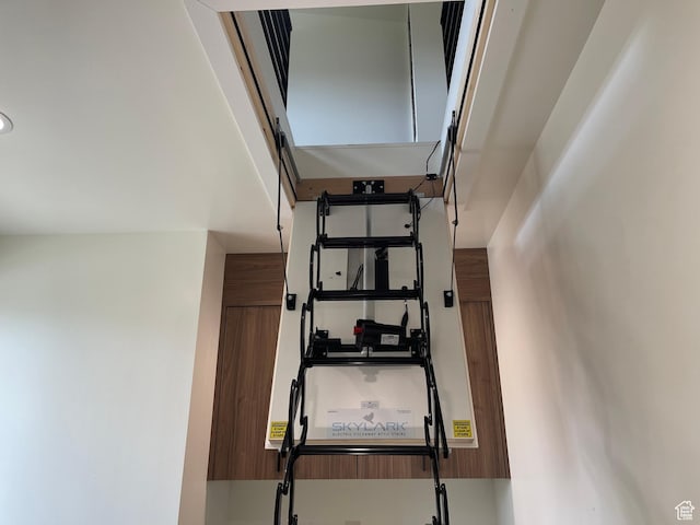 101 Crestview Cir, Park City, UT 84098 - view of stairway