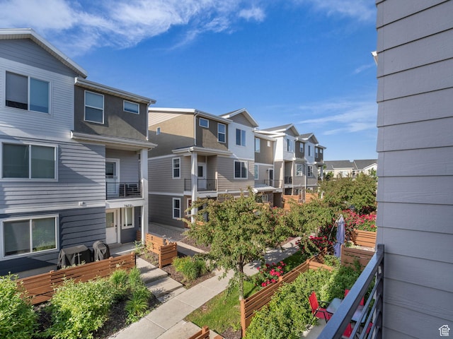 3671 W Sunrise Sky Ln Unit 1022, South Jordan, UT 84009 - balcony featuring a residential view