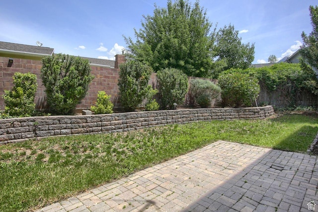 2203 E Flatiron Dr, Sandy, UT 84093