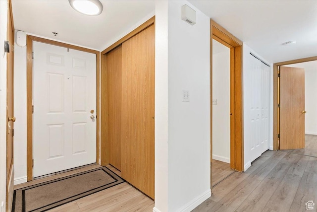 531 S 900 E Unit B2, Salt Lake City, UT 84102 - entrance foyer with light wood-style flooring and baseboards