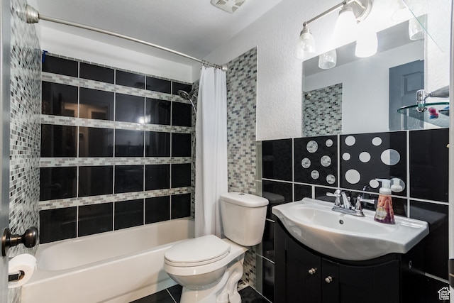 366 S 3240 W, Vernal, UT 84078 - full bathroom featuring shower / bathtub combination with curtain, vanity, and toilet