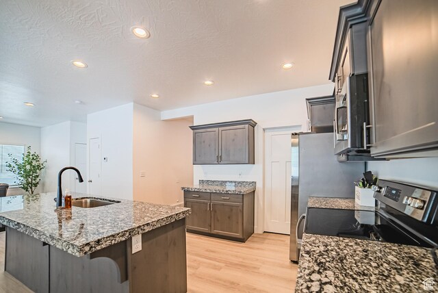 4950 E Lake Dr, Eagle Mountain, UT 84005