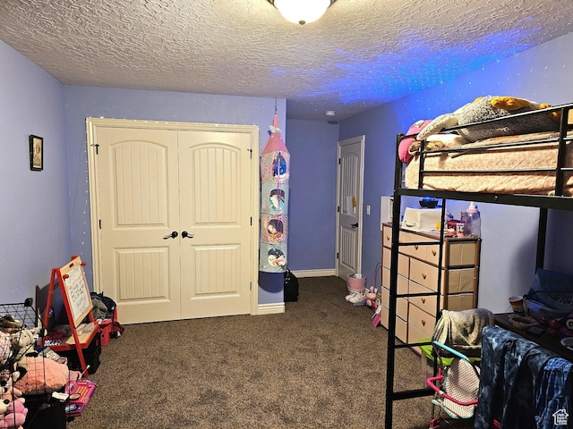 3788 S 410 W, Vernal, UT 84078 - carpeted bedroom featuring a closet and a textured ceiling