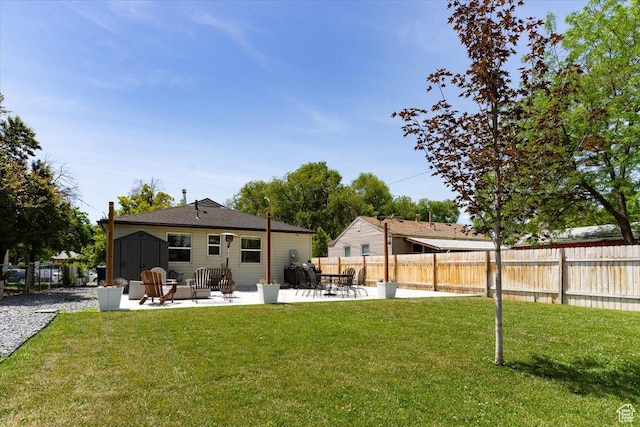 1142 W Fremont Ave, Salt Lake City, UT 84104 - back of property with a patio