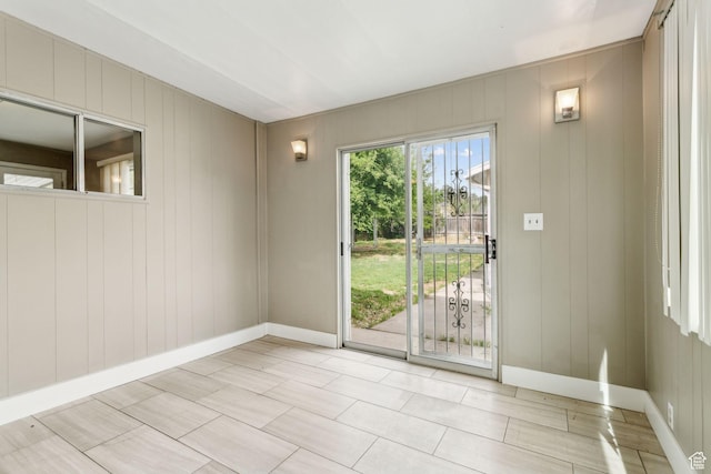 2937 S 900 E, Salt Lake City, UT 84106 - spare room with baseboards