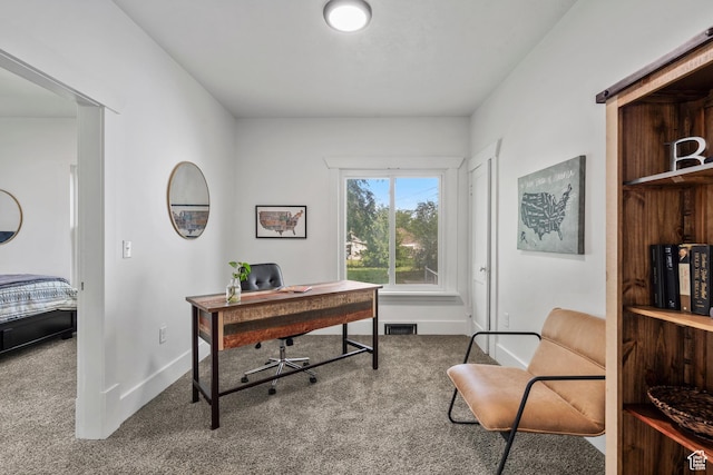 2955 S Jefferson Ave E, Ogden, UT 84403 - office with carpet floors and baseboards