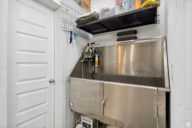 705 Parkview Dr, Summit Park, UT 84098 - kitchen view of open shelves and pet washing area