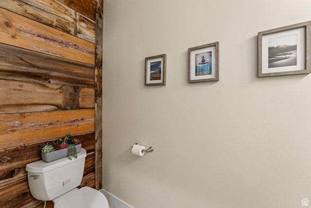 705 Parkview Dr, Summit Park, UT 84098 - bathroom with toilet and baseboards
