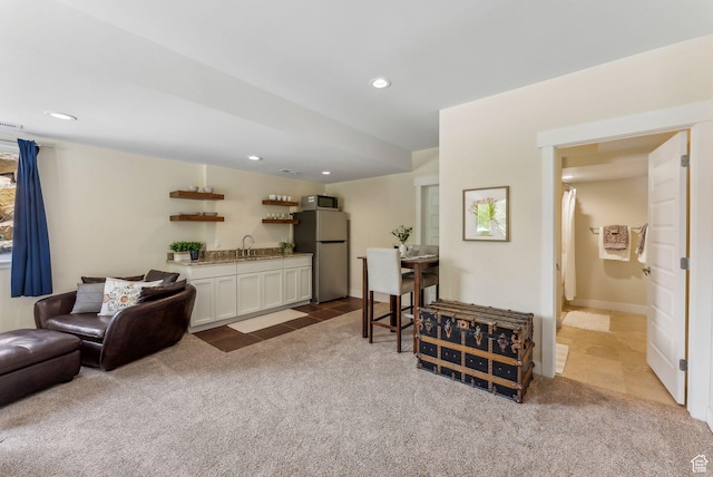 705 Parkview Dr, Summit Park, UT 84098 - living room featuring bar with sink, dark colored carpet, recessed lighting, and dark tile patterned flooring
