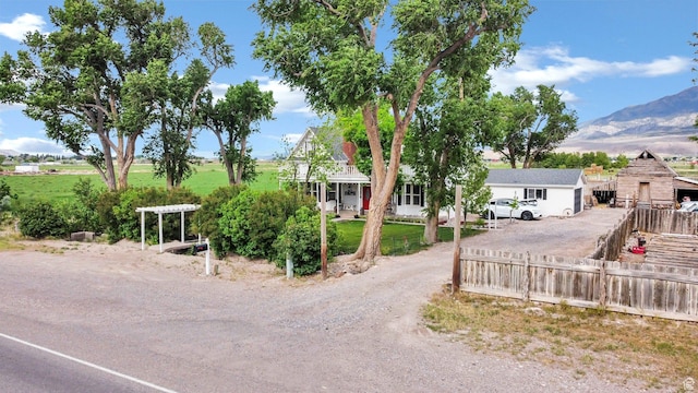 1031 S Brooklyn Rd, Elsinore, UT 84724 - view of front of property with driveway and a mountain view