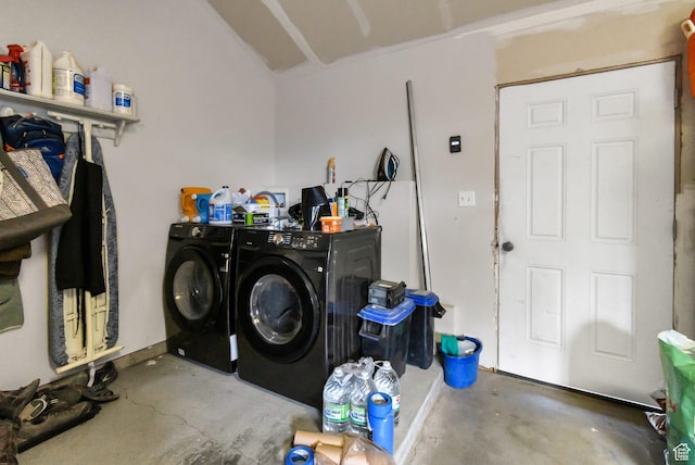 1031 S Brooklyn Rd, Elsinore, UT 84724 - laundry room with separate washer and dryer