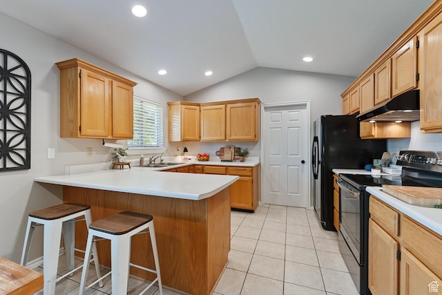 543 Hillside Cir, Alpine, UT 84004 - kitchen with black electric range, under cabinet range hood, a peninsula, lofted ceiling, and a sink