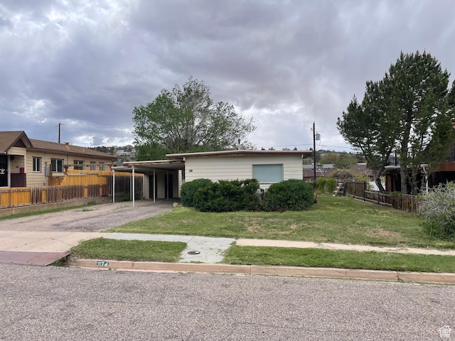 374 S 900 W, Cedar City, UT 84720 - single story home with driveway and an attached carport