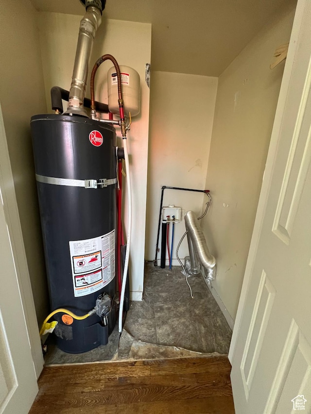 374 S 900 W, Cedar City, UT 84720 - utilities with strapped water heater