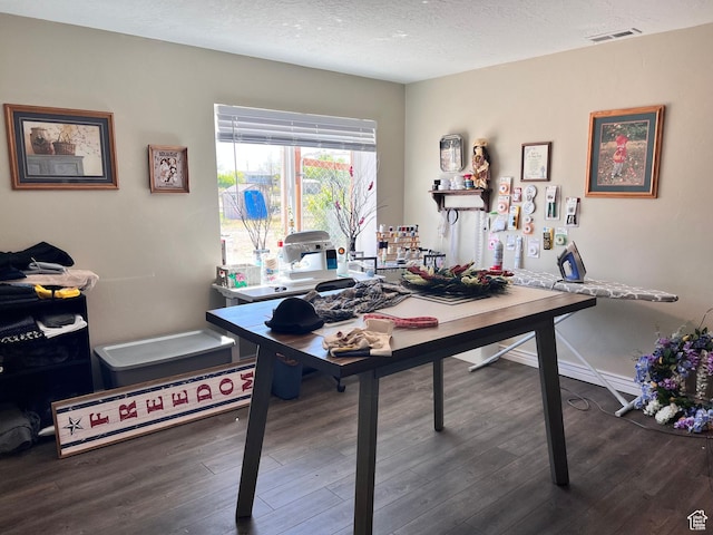 505 W 300 N, Orangeville, UT 84537 - home office with wood finished floors and a textured ceiling